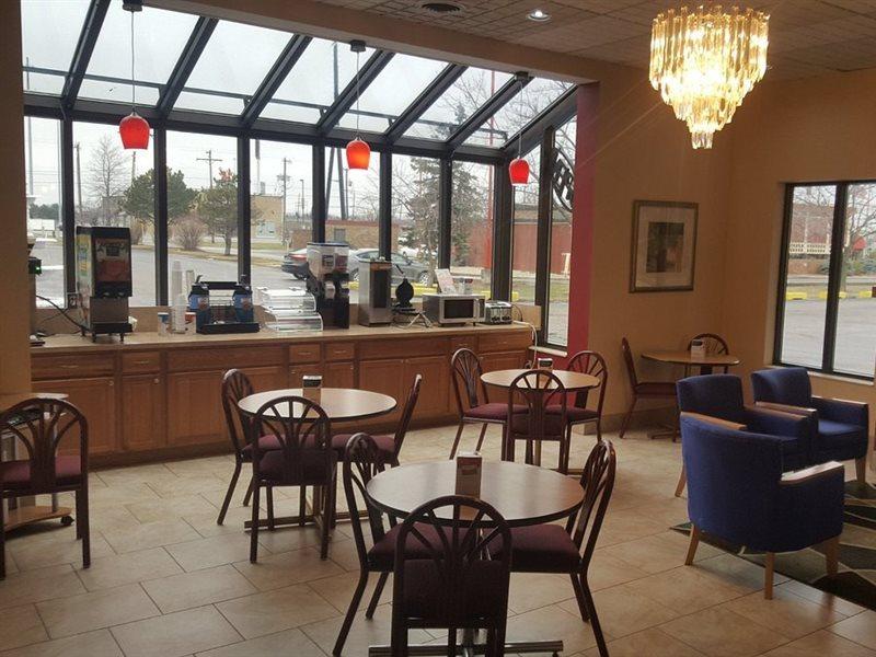 Super 8 By Wyndham Perrysburg-Toledo Hotel Luaran gambar