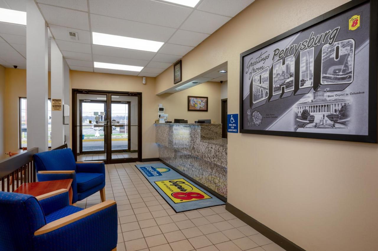 Super 8 By Wyndham Perrysburg-Toledo Hotel Luaran gambar