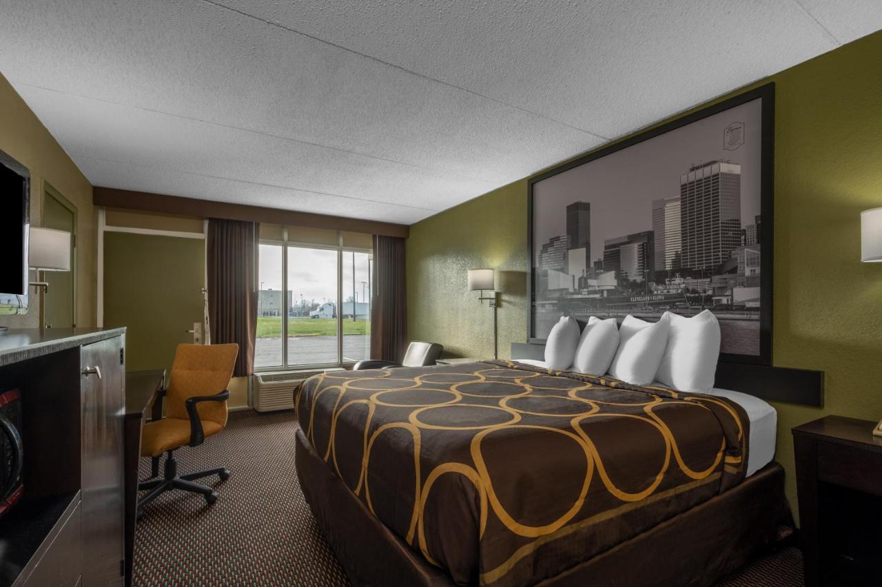 Super 8 By Wyndham Perrysburg-Toledo Hotel Luaran gambar