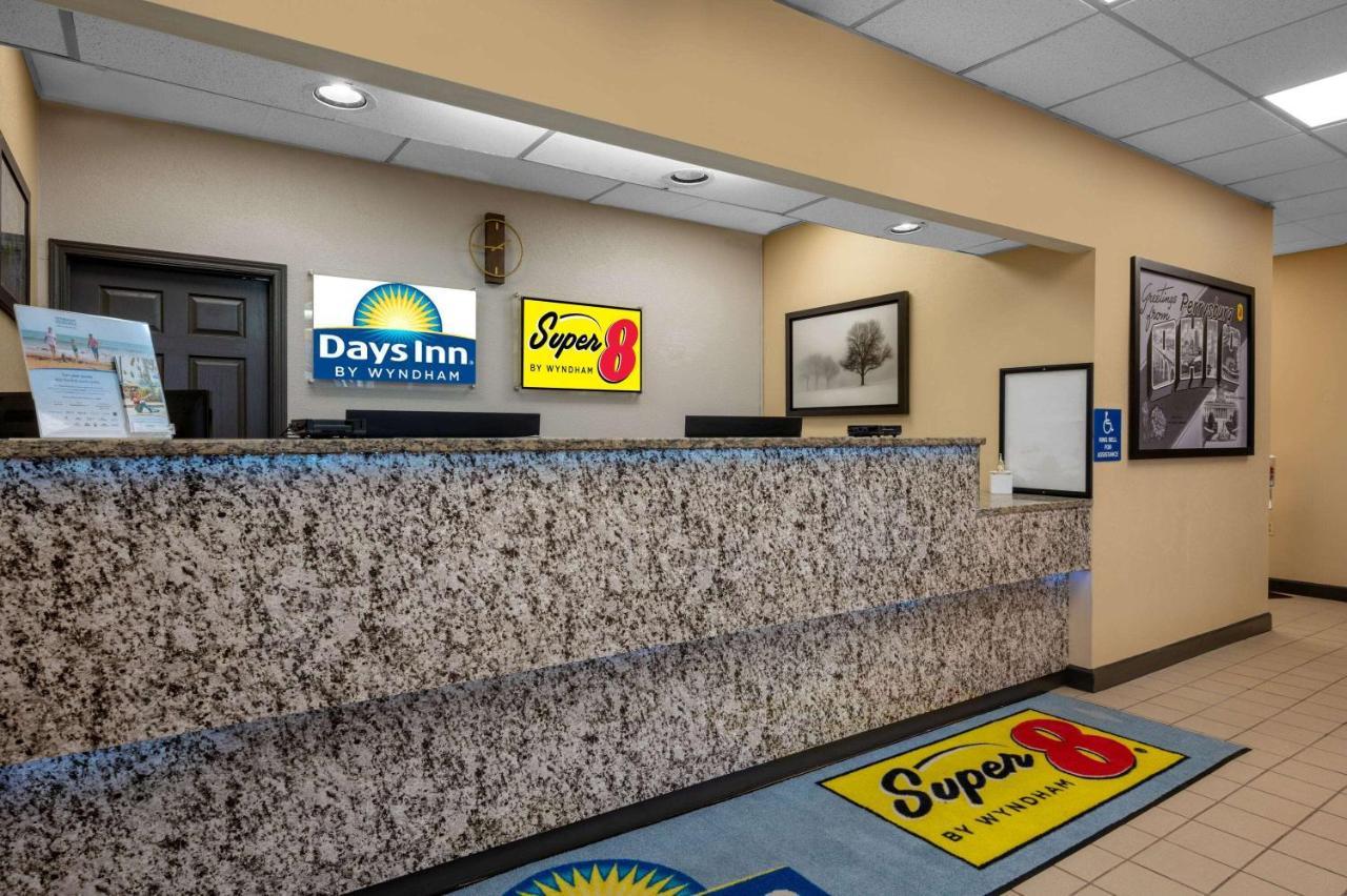 Super 8 By Wyndham Perrysburg-Toledo Hotel Luaran gambar