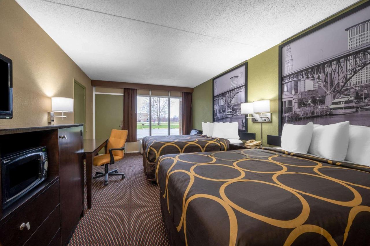 Super 8 By Wyndham Perrysburg-Toledo Hotel Luaran gambar