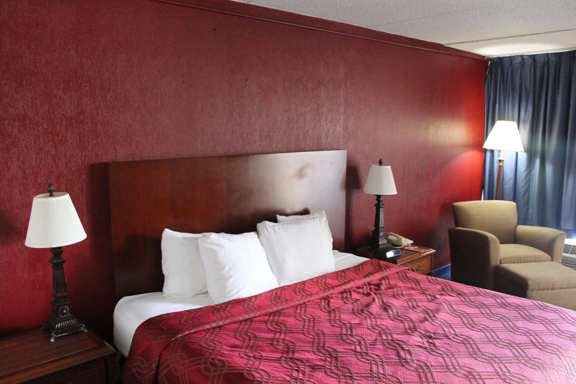 Super 8 By Wyndham Perrysburg-Toledo Hotel Luaran gambar