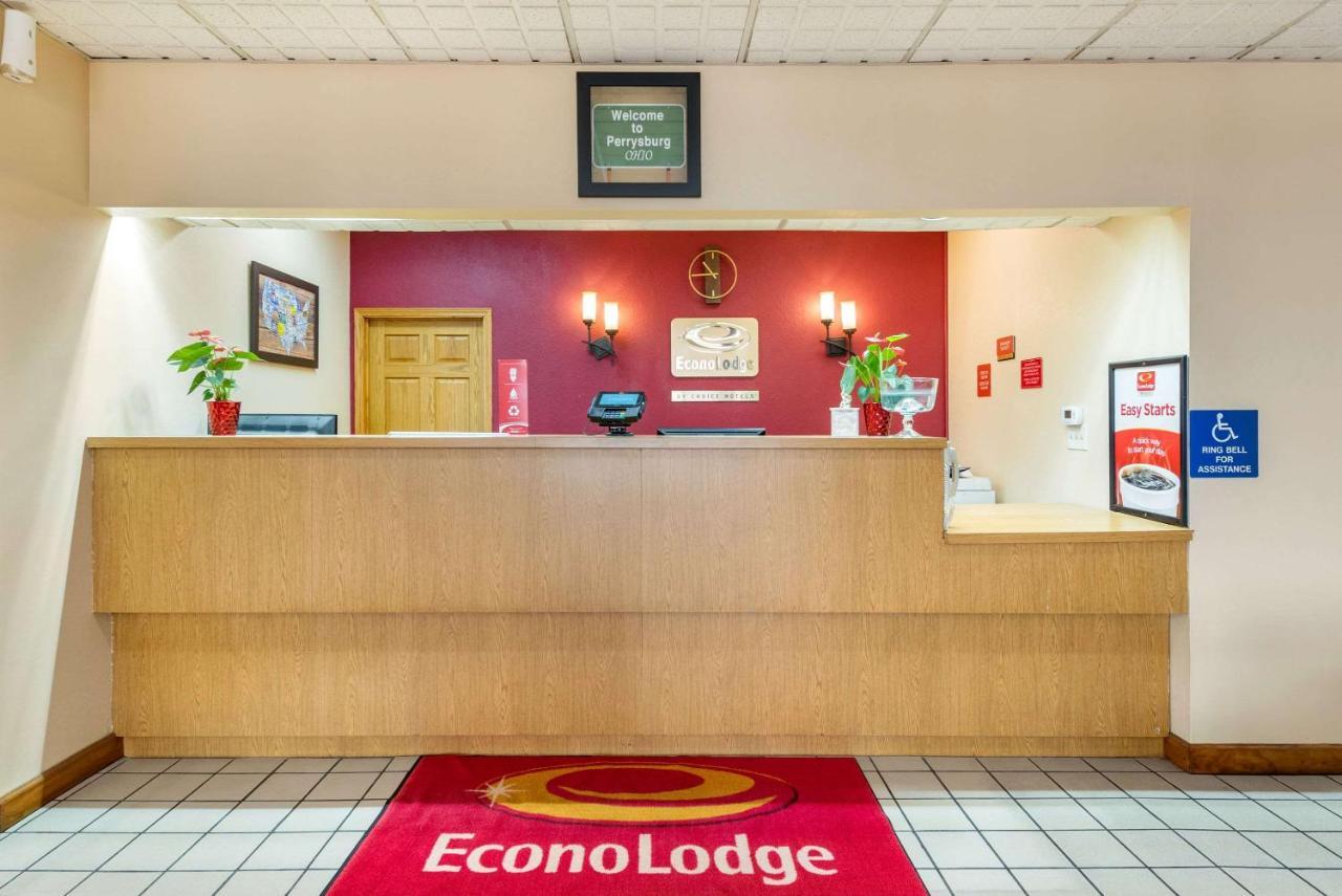 Super 8 By Wyndham Perrysburg-Toledo Hotel Luaran gambar